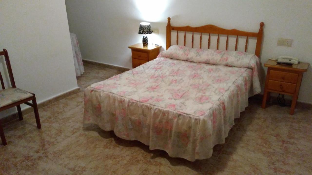 Pension- Mari Loli - Oficial Guardamar del Segura Eksteriør billede