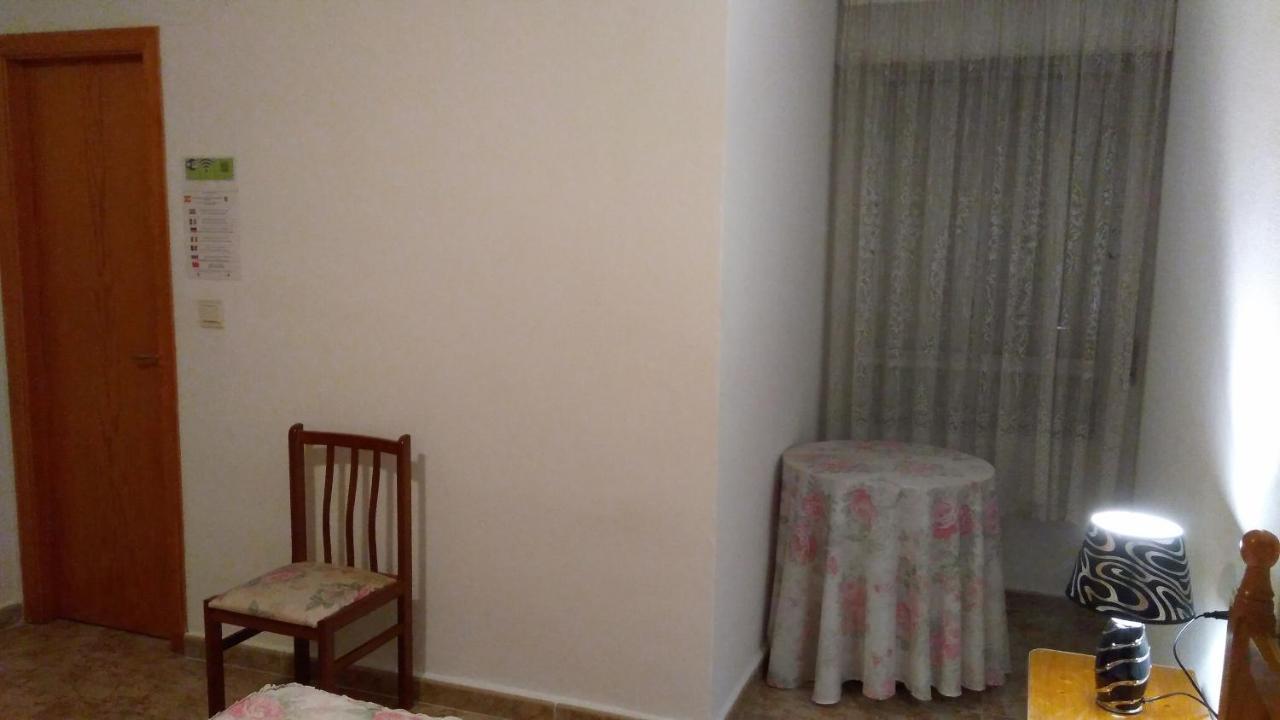Pension- Mari Loli - Oficial Guardamar del Segura Eksteriør billede