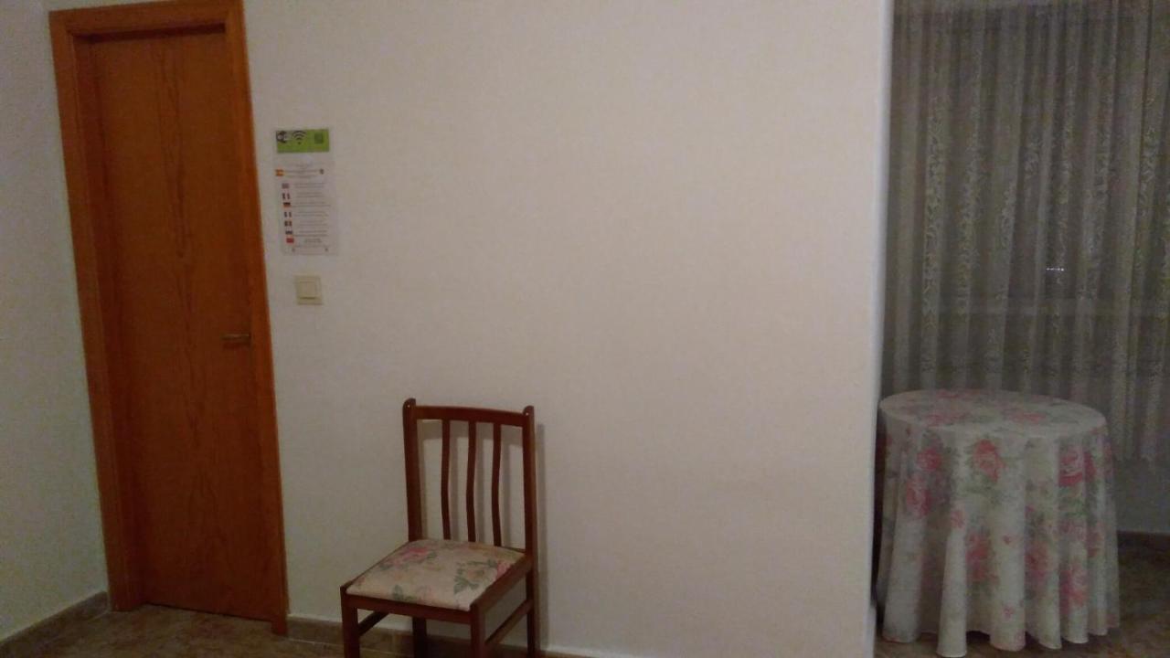 Pension- Mari Loli - Oficial Guardamar del Segura Eksteriør billede