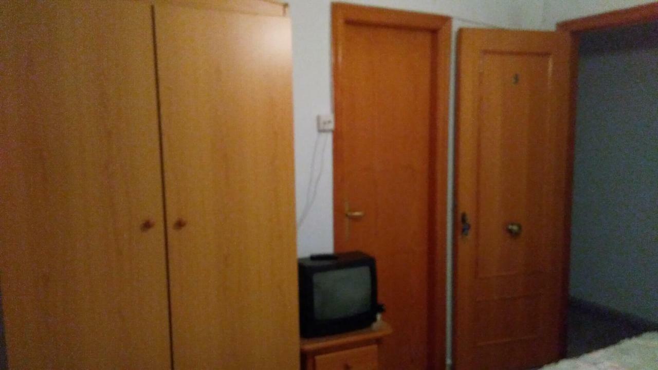 Pension- Mari Loli - Oficial Guardamar del Segura Eksteriør billede